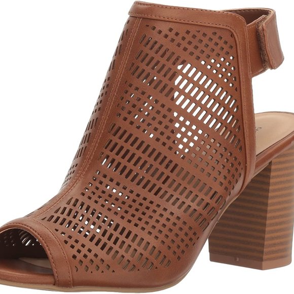 Call it Spring Moanda Gladiator Block Heel Sandal - Picture 4 of 12